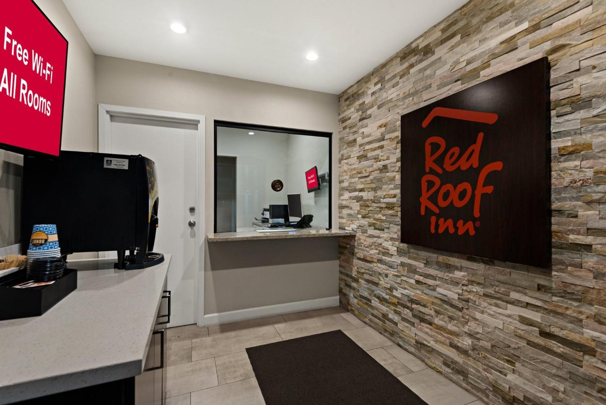 Hotel Red Roof Carson - Wilmington, Ca