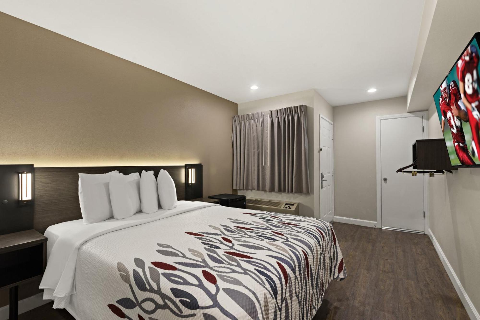 Hotel Red Roof Carson - Wilmington, Ca